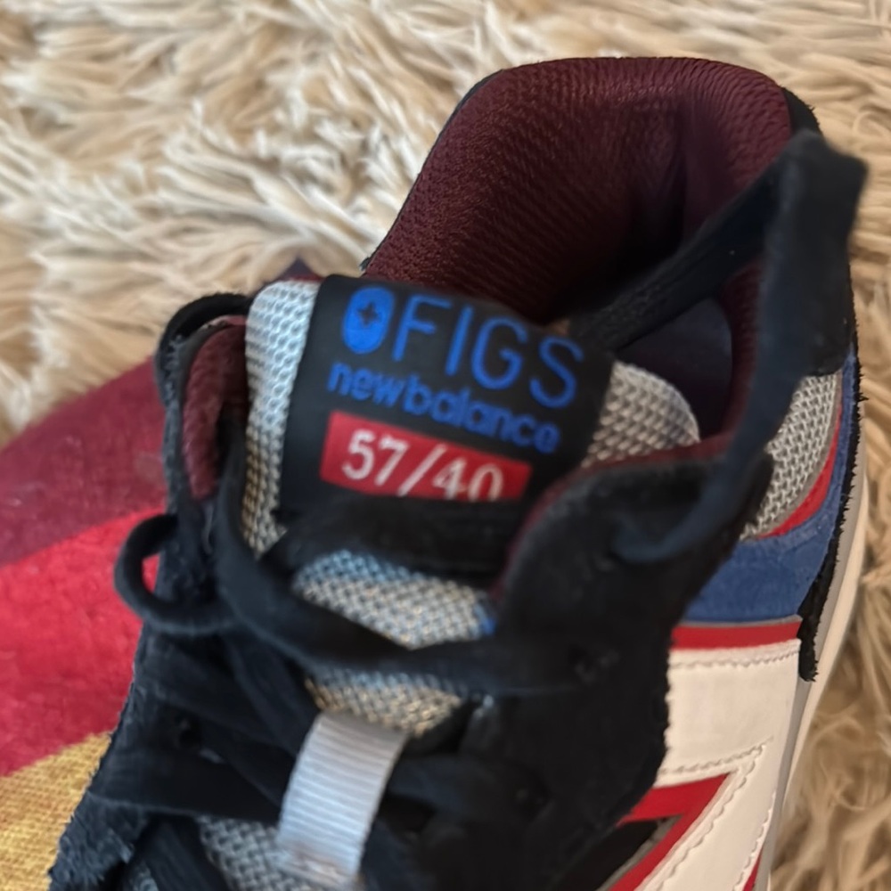 New FIG Balance 57/40 Sneakers